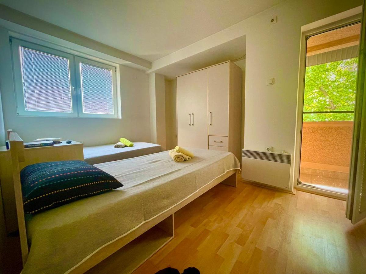 Skopje&Friends Central App 외부 사진