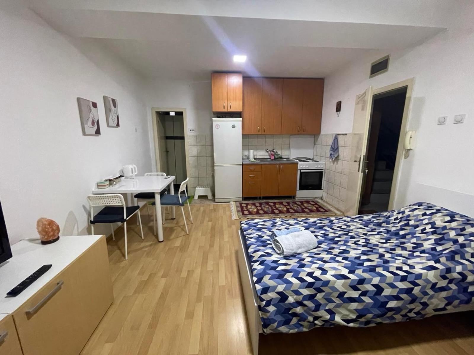 Skopje&Friends Central App 외부 사진